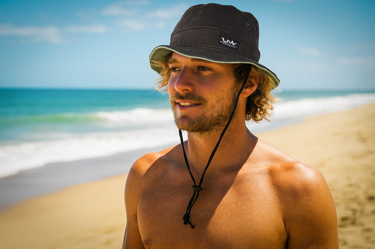 Stone washed bucket hat (reversible)
