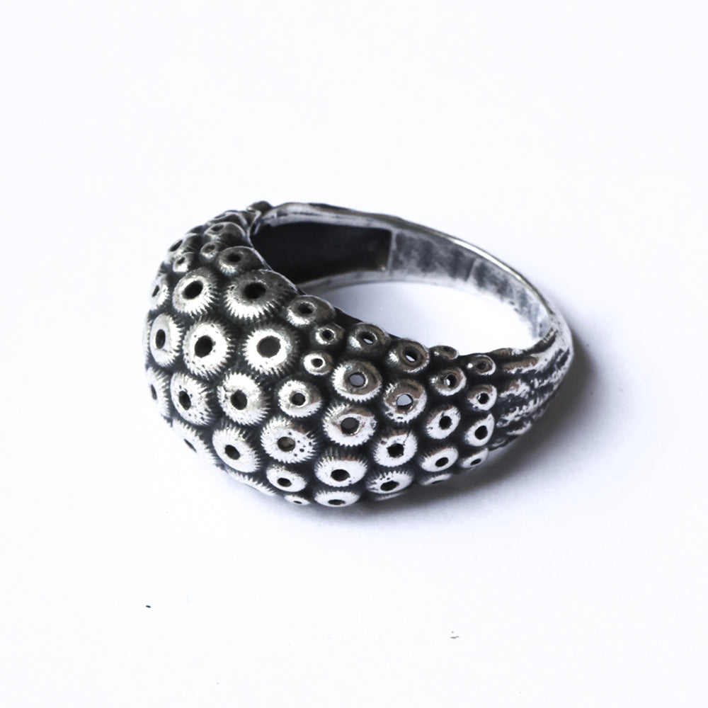 Honeycomb coral ring