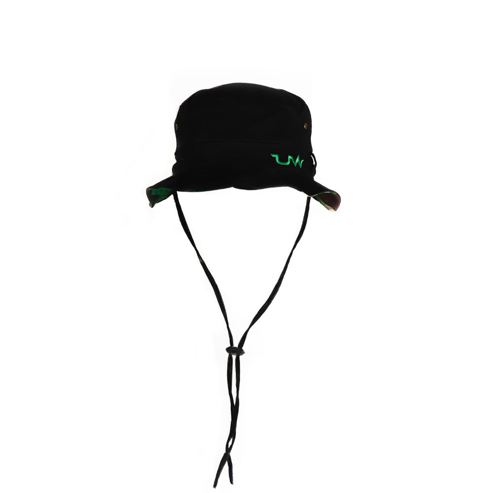Camo/ black bucket hat (reversible)