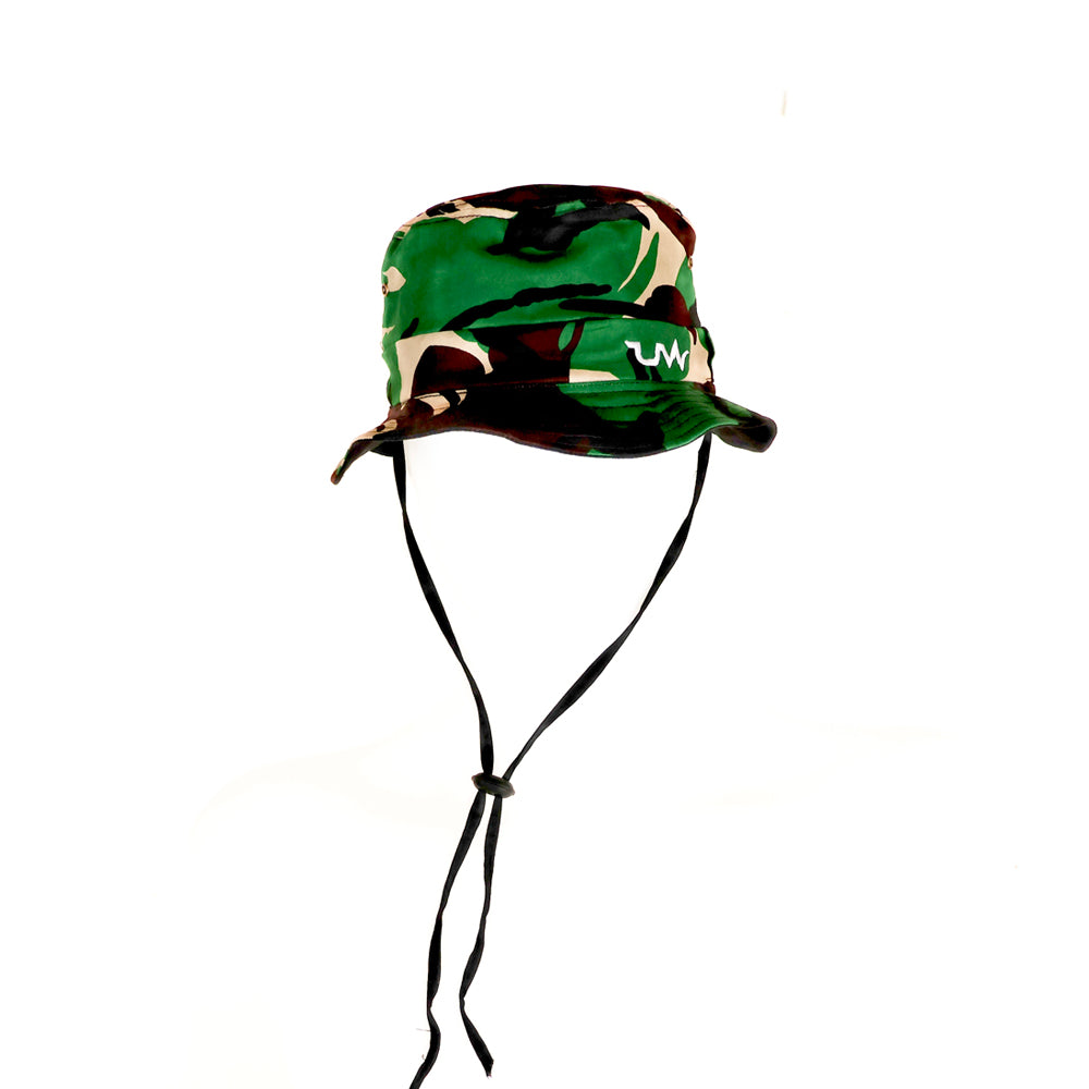 Camo/ black bucket hat (reversible)
