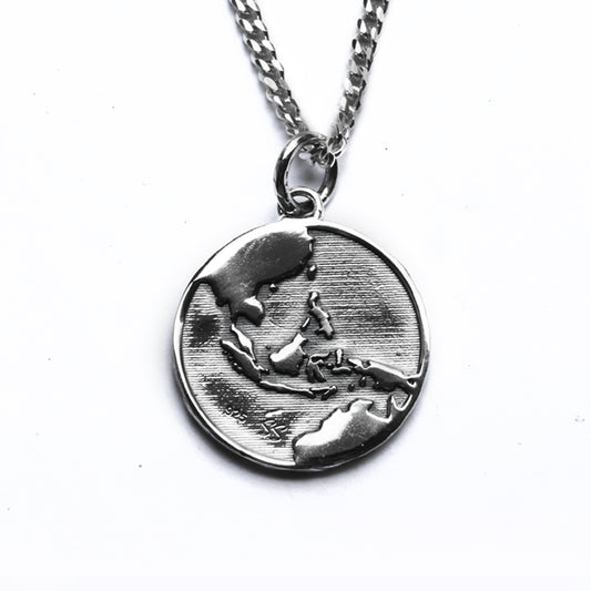 Navagator necklace